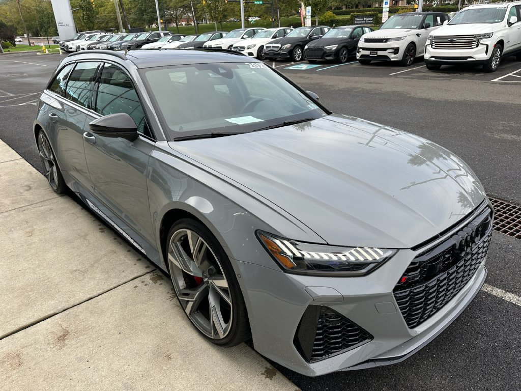 Used 2021 Audi RS 6 AWD/4WD image 16