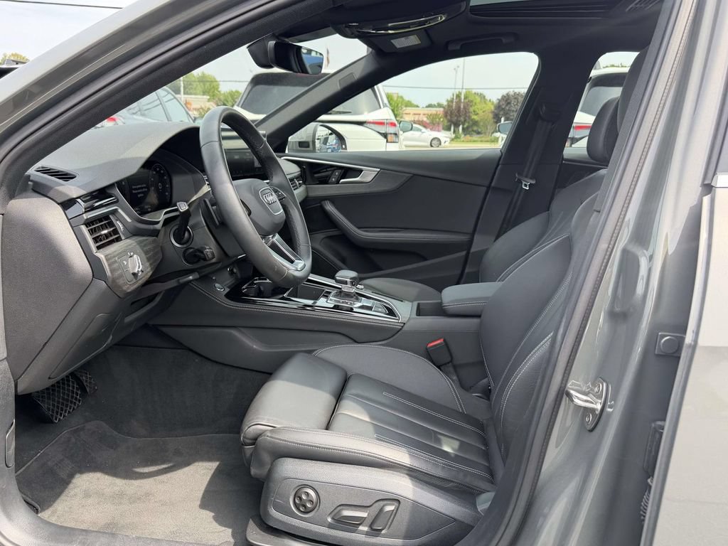 Used 2023 Audi A4 2.0T Premium Plus AWD/4WD image 17