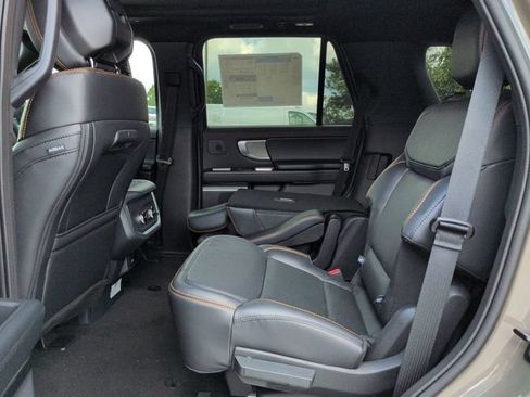 New 2027 Ford Expedition Tremor w/ Driver's Package AWD/4WD image 13