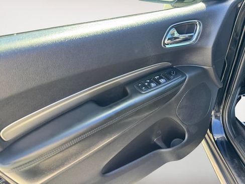 Used 2018 Dodge Durango SXT w/ 3rd Row Seating Group AWD/4WD image 10