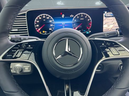 New 2026 Mercedes-Benz Maybach GLS 600 Maybach GLS 600 image 24