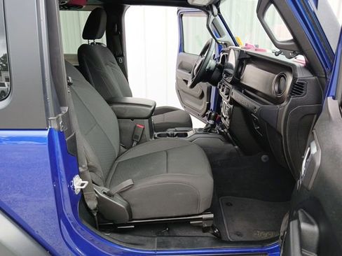 Used 2018 Jeep Wrangler Sport AWD/4WD image 20