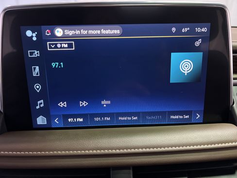 Certified 2023 Chevrolet Tahoe High Country w/ Premium Package image 20