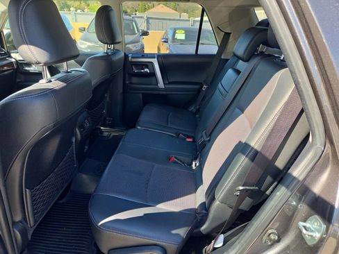 Used 2023 Toyota 4Runner Limited AWD/4WD image 11
