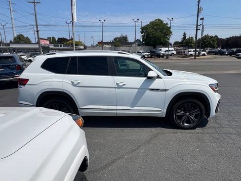 Used 2022 Volkswagen Atlas SEL R-Line AWD/4WD image 6
