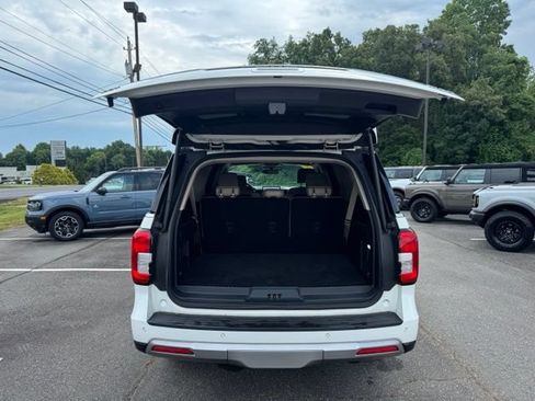 Certified 2022 Ford Expedition Max XLT AWD/4WD image 8