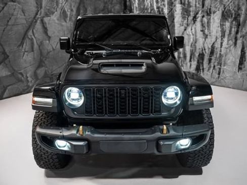 Used 2024 Jeep Wrangler Unlimited Rubicon 392 AWD/4WD image 18