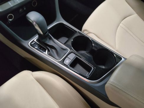 Used 2019 Hyundai Sonata SE w/ Cargo Package FWD image 26
