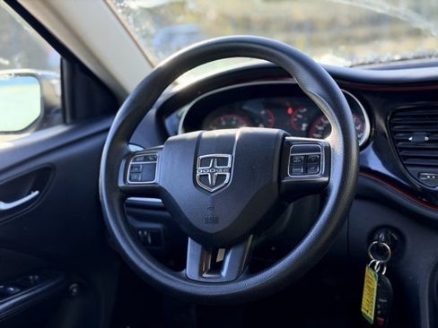 Used 2014 Dodge Dart SXT image 17