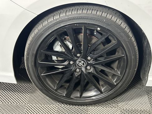 Used 2024 Toyota Camry XSE w/ Navigation Package image 10