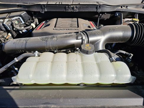 Used 2025 Ford F150 Raptor AWD/4WD image 36