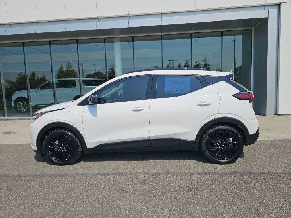 New 2027 Chevrolet Bolt RS FWD image 4