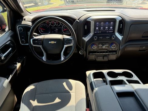 Used 2021 Chevrolet Silverado 1500 LT w/ Bed Protection Package RWD image 14