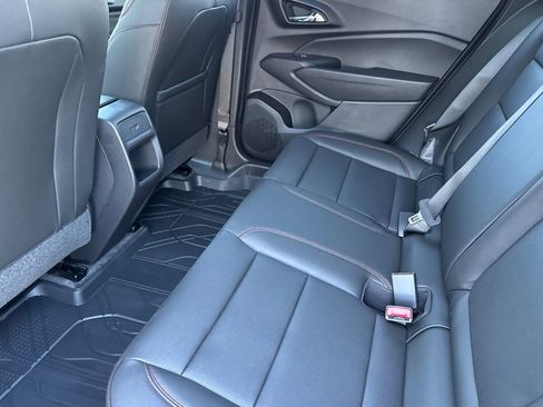 New 2026 Chevrolet Trax RS w/ Sunroof Package image 11