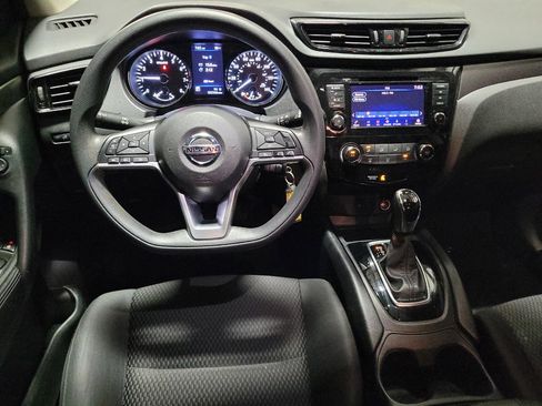 Used 2021 Nissan Rogue Sport S FWD image 22