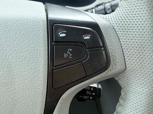Used 2013 Toyota Sienna XLE FWD image 18