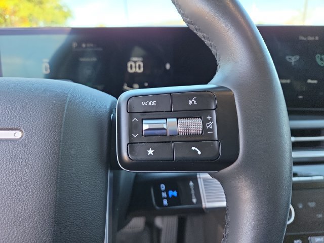 Certified 2026 Hyundai Santa Fe SEL FWD image 17