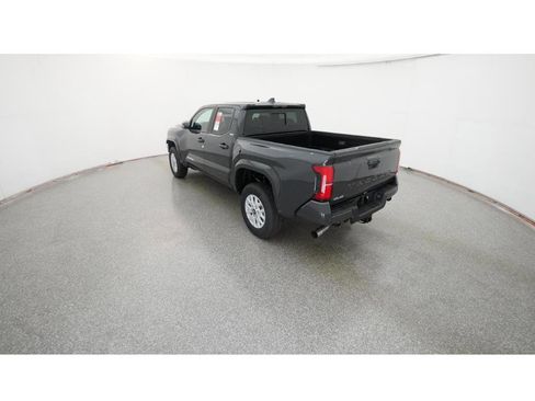 New 2025 Toyota Tacoma SR5 image 5