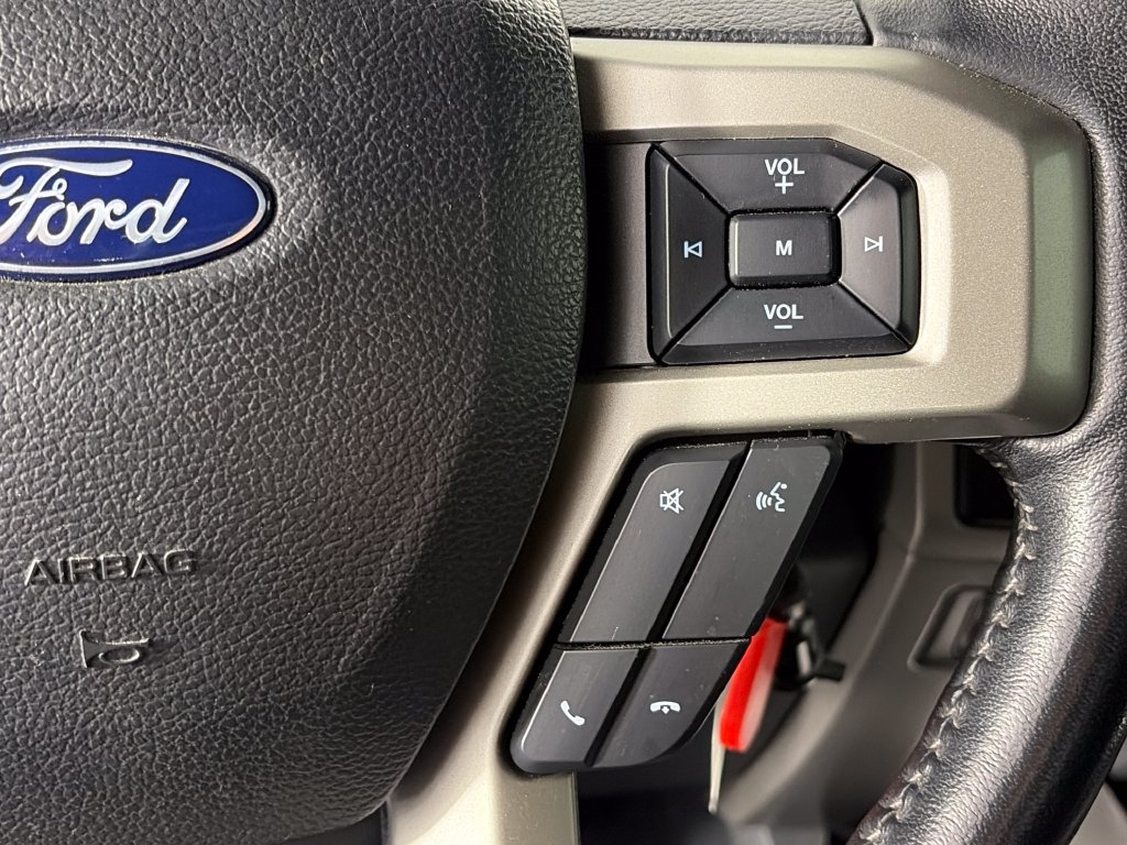 Used 2022 Ford F250 Lariat w/ Lariat Value Package AWD/4WD image 18