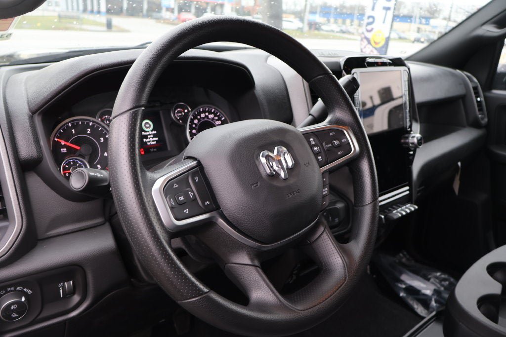 Used 2025 RAM 2500 Tradesman AWD/4WD image 10