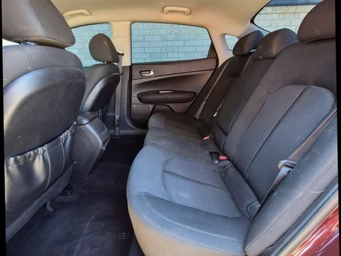 Used 2018 Kia Optima LX FWD image 12