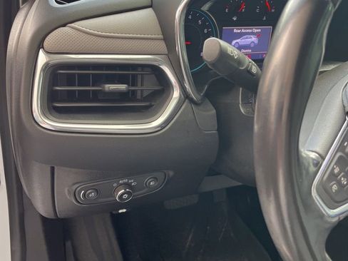 Used 2019 Chevrolet Equinox Premier image 15