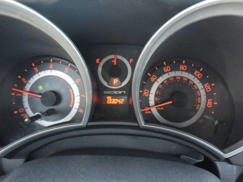 Used 2016 Scion tC image 10