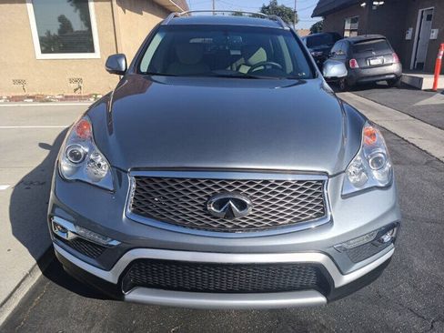 Used 2017 INFINITI QX50 2WD w/ Deluxe Touring Package image 7