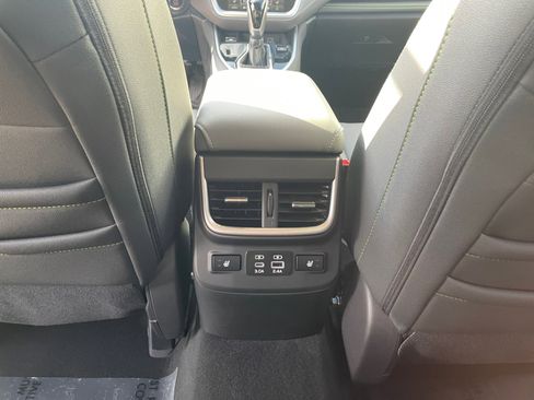 Certified 2025 Subaru Outback Onyx Edition XT image 23