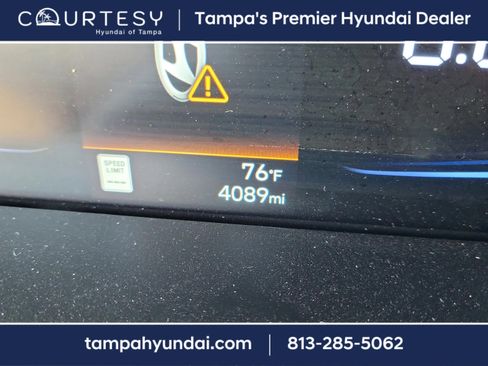 Certified 2025 Hyundai Elantra Sport image 29