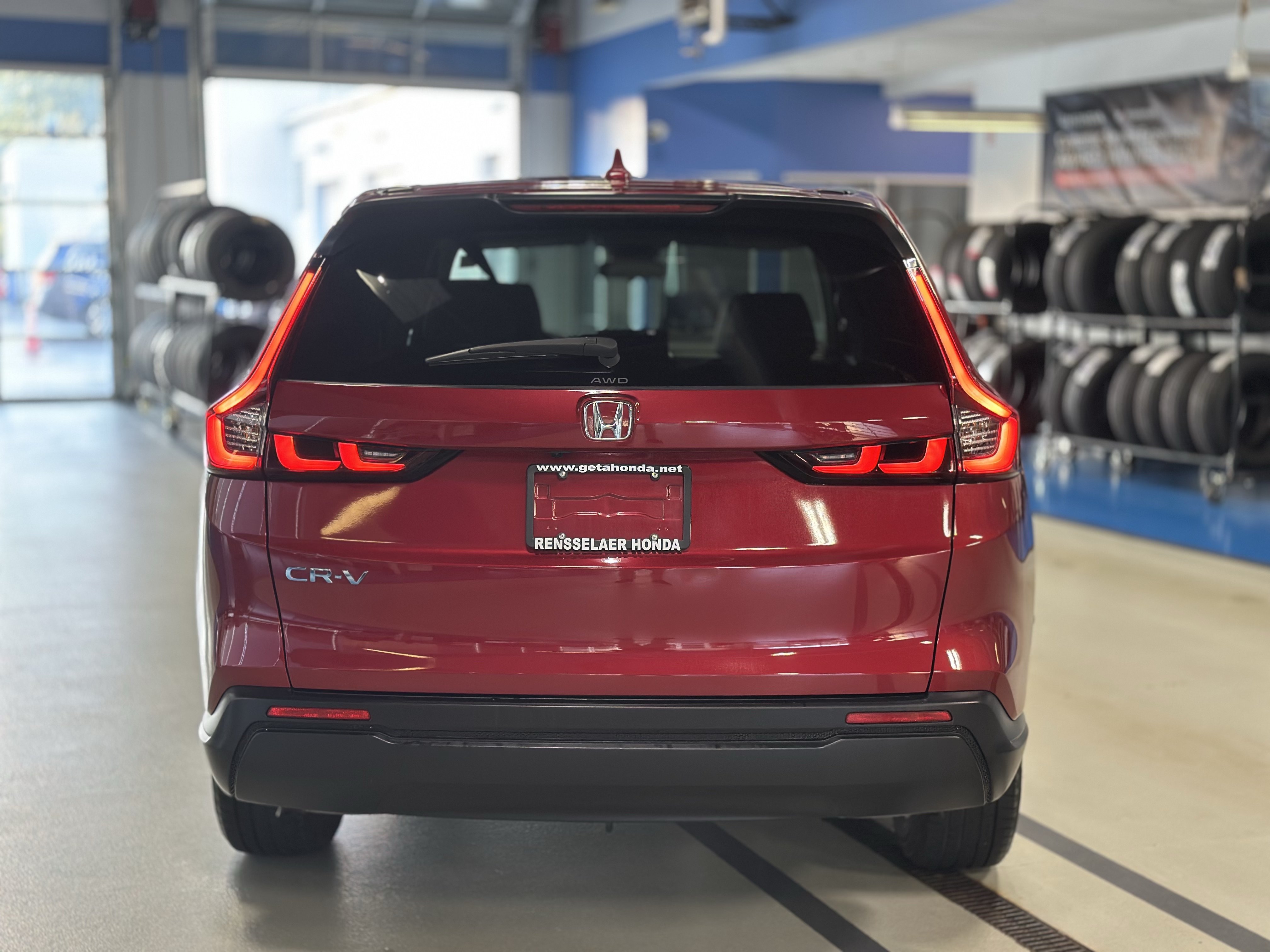 Used 2025 Honda CR-V EX image 6