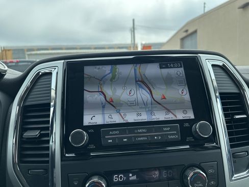 Used 2021 Nissan Titan SV w/ SV Convenience Package image 49