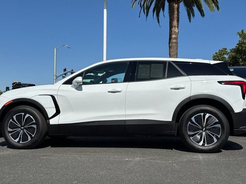 Used 2026 Chevrolet Blazer EV LT FWD image 8