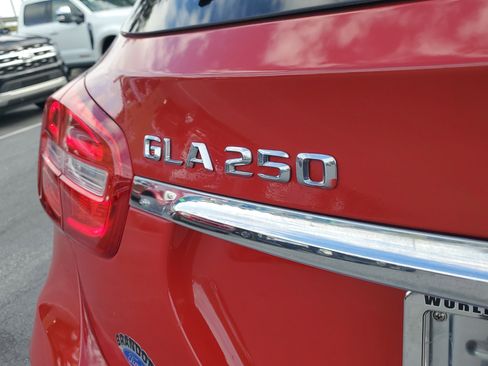 Used 2015 Mercedes-Benz GLA 250 4MATIC image 10