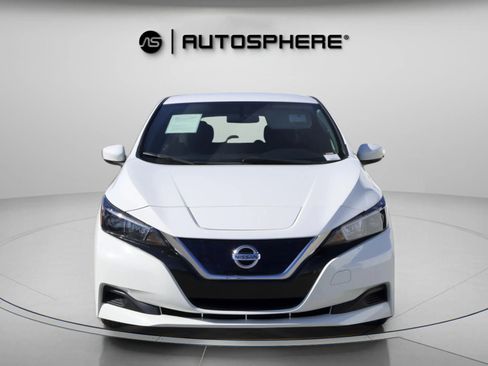 Used 2018 Nissan Leaf S image 2