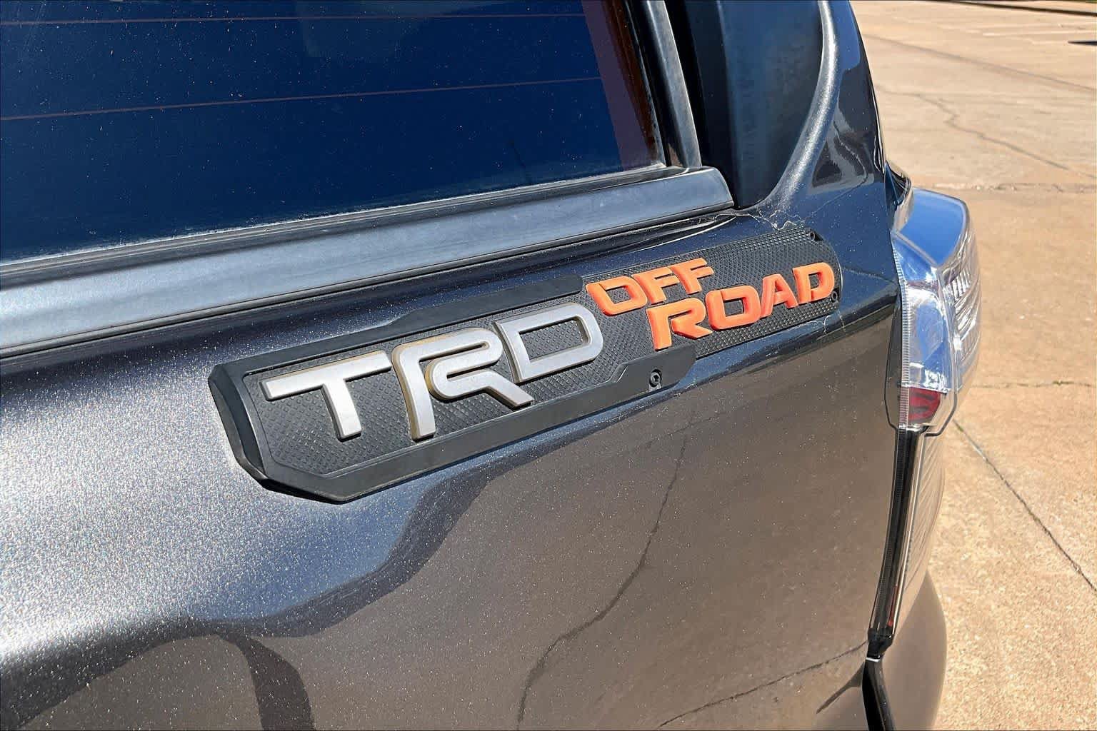 Used 2019 Toyota 4Runner TRD Off-Road Premium AWD/4WD image 10