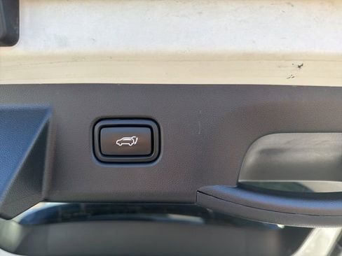 Used 2024 Hyundai Tucson Limited image 29