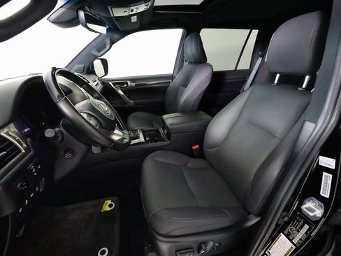 Used 2021 Lexus GX 460 Premium image 17