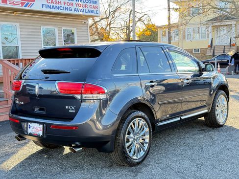 Used 2014 Lincoln MKX AWD w/ Equipment Group 102A image 4