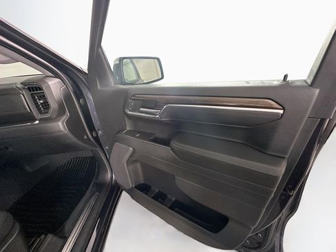 Used 2023 Chevrolet Silverado 1500 LT image 30