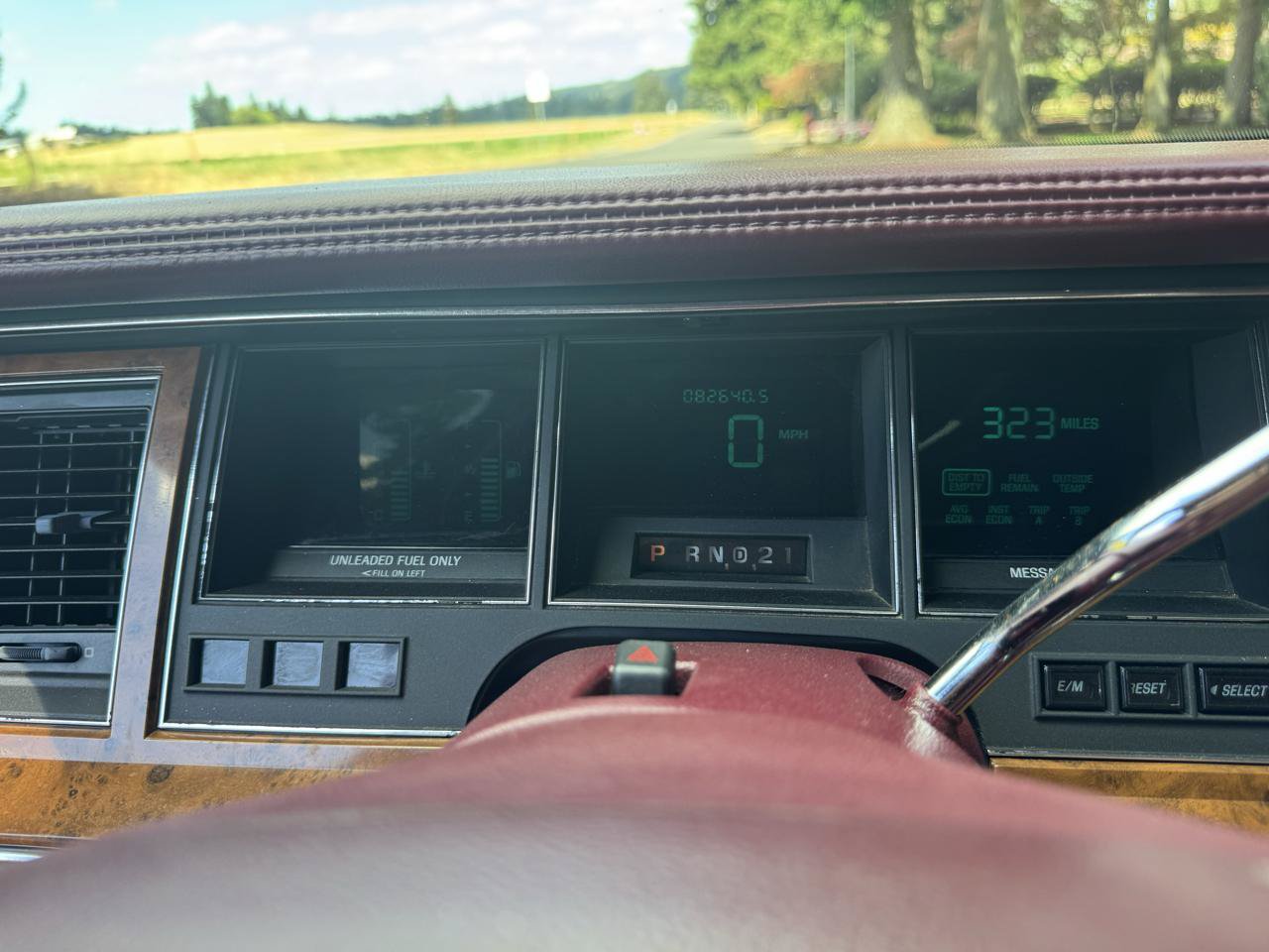 Used 1994 Lincoln Town Car Executive RWD image 20