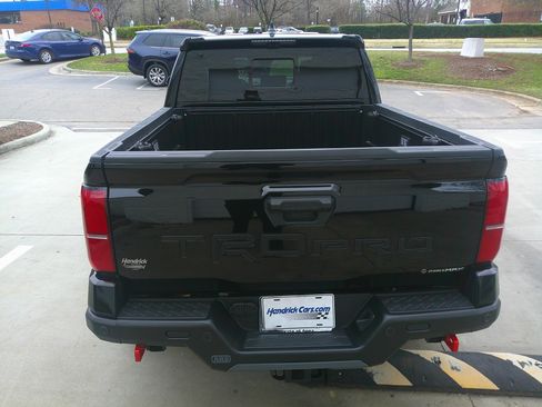 Used 2025 Toyota Tacoma TRD Pro image 11