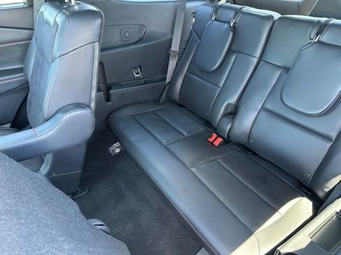 Used 2025 Ford Explorer ST AWD/4WD image 21