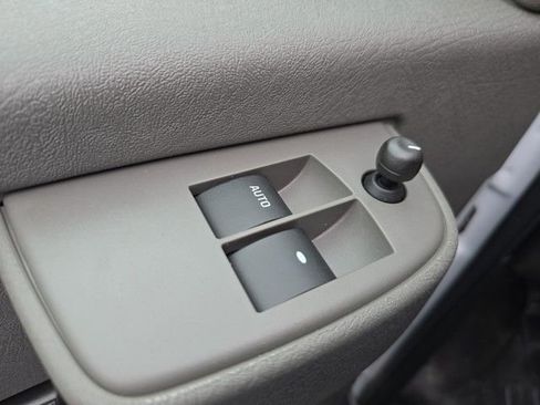 New 2025 GMC Savana 3500 Work Van w/ Driver Convenience Package image 7