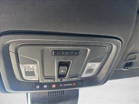 Used 2023 Chevrolet Silverado 1500 High Country w/ Technology Package image 16