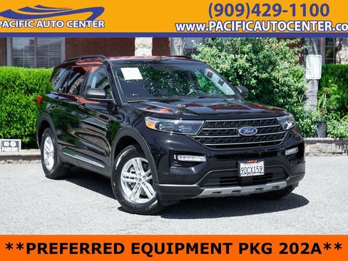 Used 2022 Ford Explorer XLT w/ Equipment Group 202A image 1
