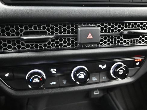 Used 2023 Honda HR-V Sport image 24
