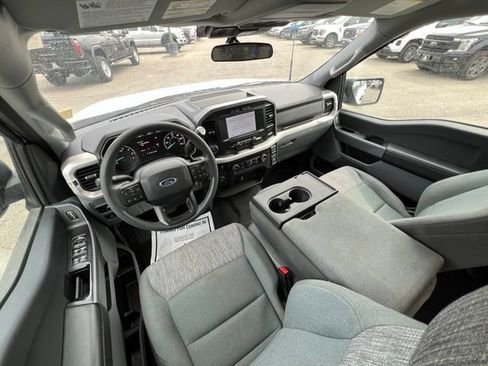Used 2023 Ford F150 XLT w/ Trailer Tow Package AWD/4WD image 16