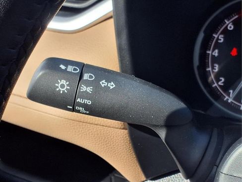 Used 2024 Toyota RAV4 XLE image 16