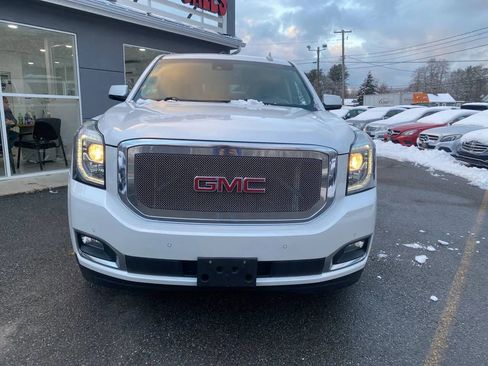 Used 2016 GMC Yukon SLT w/ Open Road Package image 2